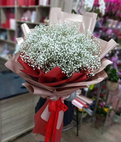 Букет цветов из: Гипсофила в Рождественской Хаве