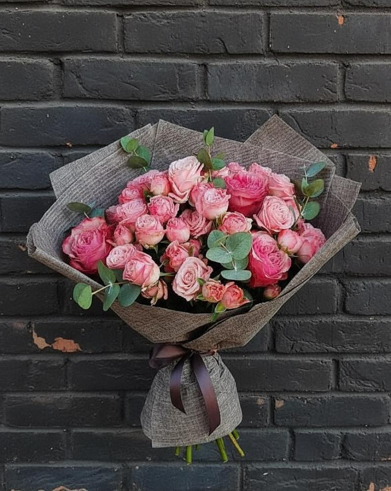 Букет цветов из: Розы в Рождественской Хаве