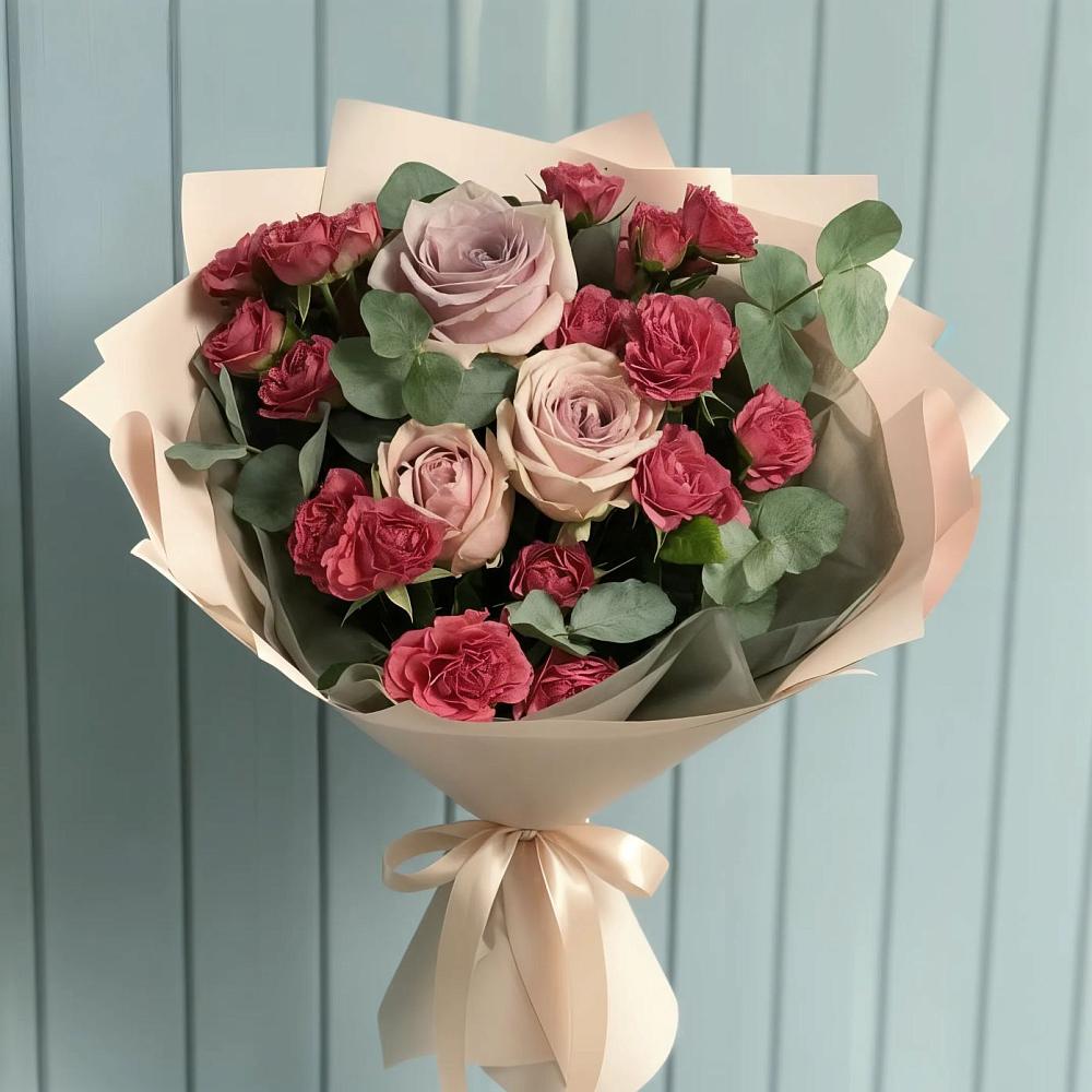 Букет цветов из: Гвоздики и Розы в Рождественской Хаве