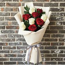 Букет цветов из:  Розы в Рождественской Хаве