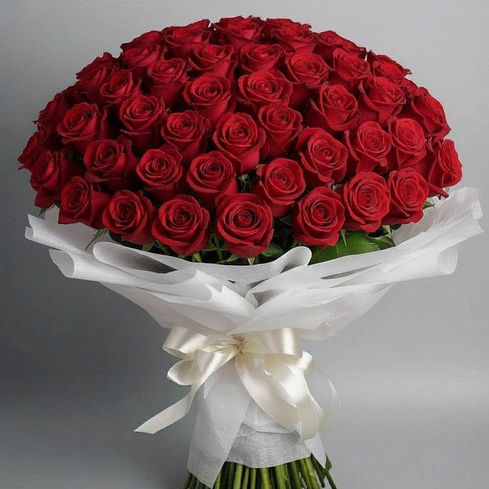Букет 101 Красная роза Блэк Мэджик в Рождественской Хаве