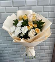 Букет цветов из:  Розы и Хризантемы в Рождественской Хаве