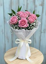 Букет цветов из:  Розы в Рождественской Хаве