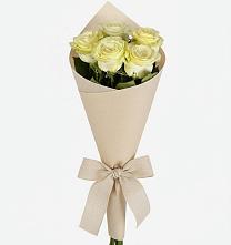 Букет цветов из:  Розы в Рождественской Хаве