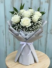 Букет цветов из:  Розы в Рождественской Хаве