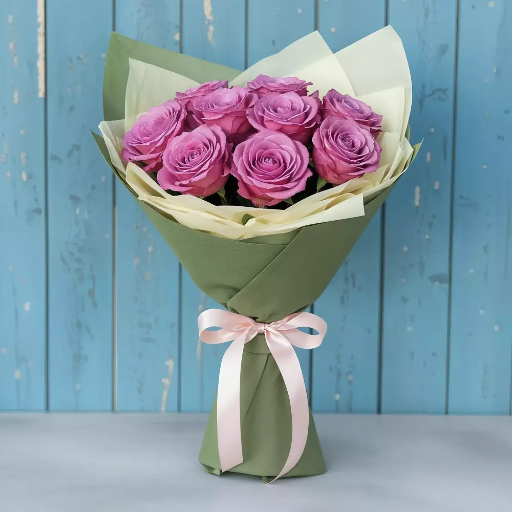 Букет Розы Фёрст Леди в Рождественской Хаве