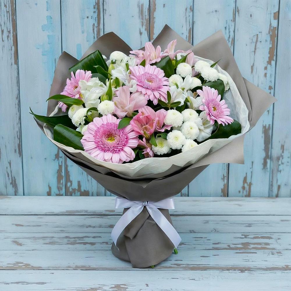 Букет цветов из: Герберы, Альстромерии и Хризантемы в Рождественской Хаве
