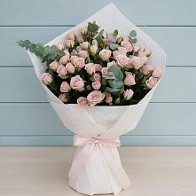 Букет цветов из:  Розы #REPLACE_PRED# Рождественской Хаве